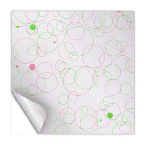 Celofán transparente con diseño de circulos verdes y fucsia