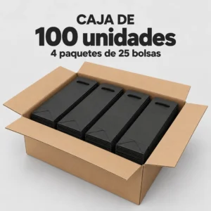 Caja de cartón abierta con cuatro paquetes de 25 bolsas negras plegadas para botella Magnum